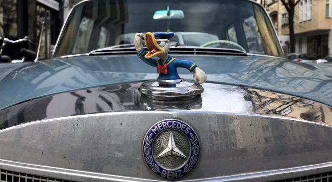 Mercedonald Duck
