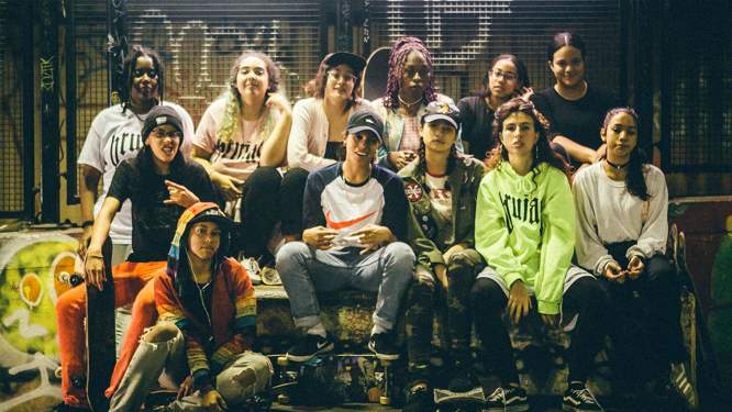 Brujas | Eine der wenigen weiblichen Skategangs aus New York