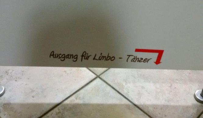 Eine Limbo-Toilette