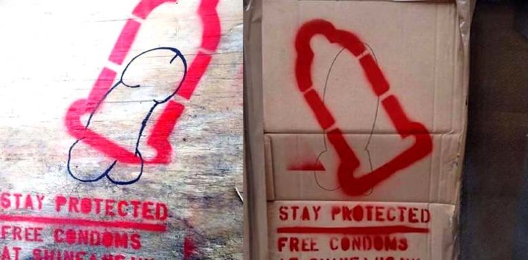 Typ „schützt“ alle Graffiti-Pimmel in London mit gesprayten Kondomen