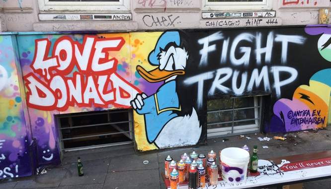 Hamburg St. Pauli begrüßt Trump zum G20 mit einer kleinen Wandmalerei