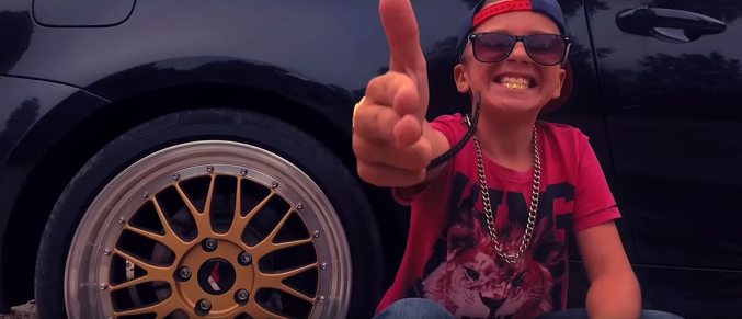 Die erste Runde vom 9-jährigen Battlerapper: David Nine vs. Grinch Hill