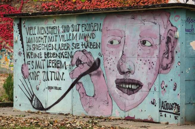 Lieber mit vollem Mund reden als mit leerem Kopf