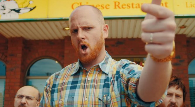 Rap vom Modern Dad: Aunty Donna – Chuffed