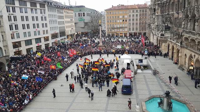 So von wegen „Wir sind das Volk“