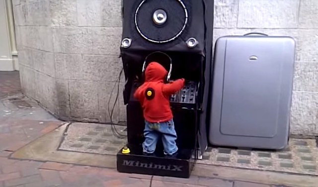 Street-Performance: DJ-Baby-Soundsytem