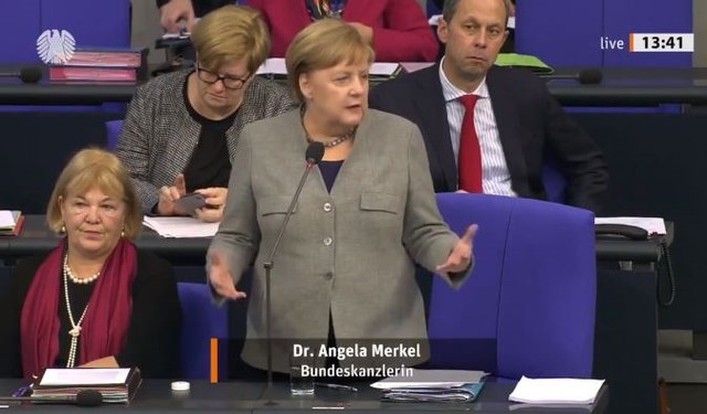 Angela Merkel erzählt einen sehr kurzen Witz