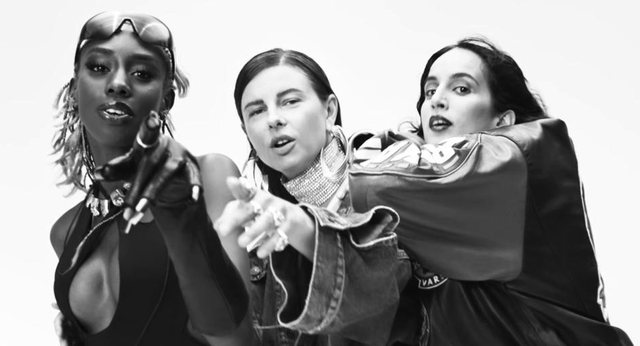 Ace Tee x Balbina x Ebow x Herbert G. – Es ist okay, Mensch